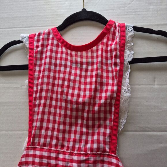 Red and White Checked Full Chef's Apron. 1 pocket in Front - Picture 4 of 6